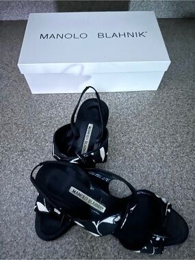 Manolo Blahnik Black & White Floral Slingback Heels, Size 38, original box & bag